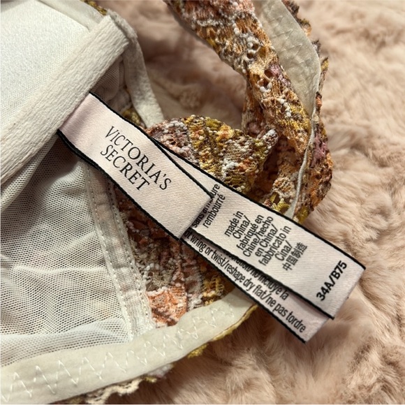 Body By Victoria Padded Wireless Bra - 34A - Picture 6 of 8